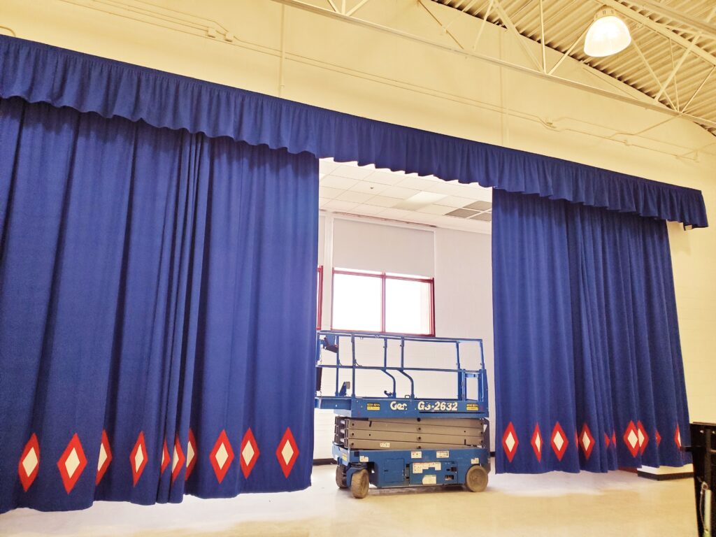 WINTERHAVEN COMMERCIAL CURTAINS